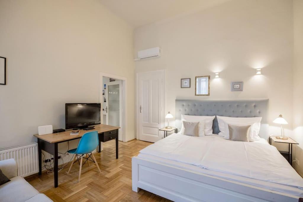 Klarahome Apartment Budapeszt Zewnętrze zdjęcie
